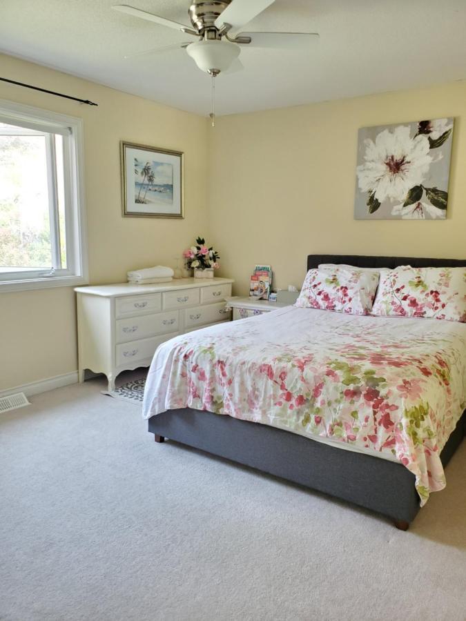 Lakeview House With 4 Rooms Kelowna Near Downtown & Knox Moutain Exterior photo